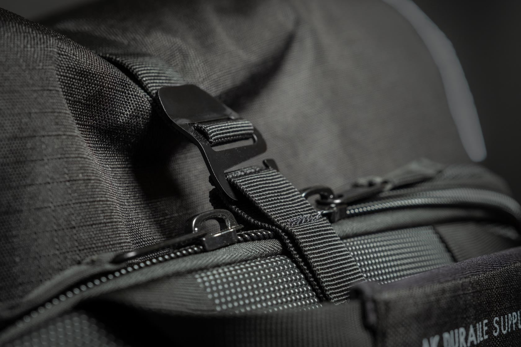 AK TRAVEL COFFIN 145