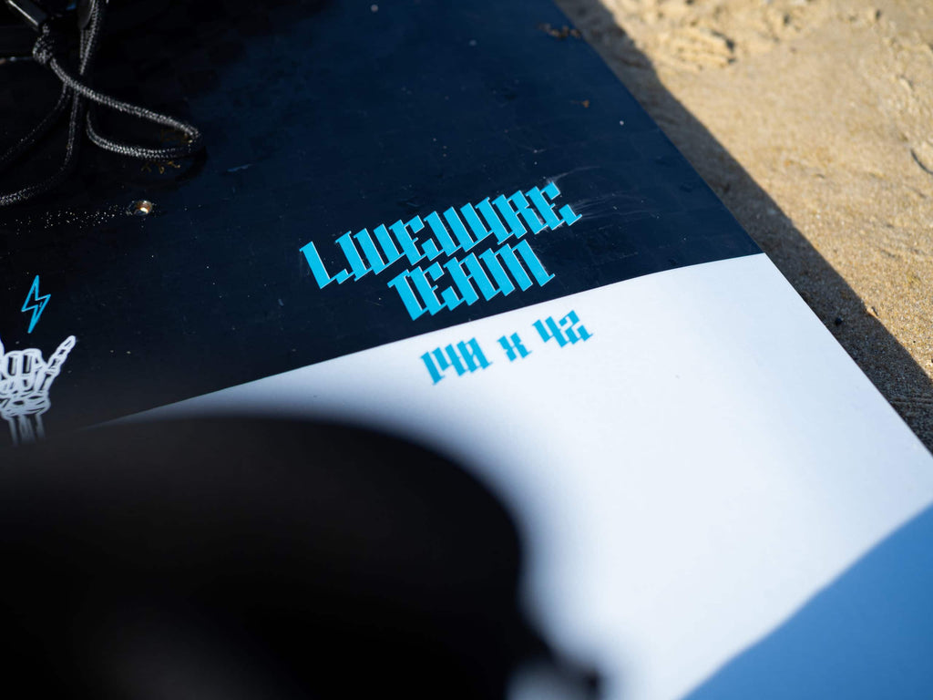 Alex Pastor Kite Club - Airush Destination Store and Kiteschool Boards Airush Livewire Team V8