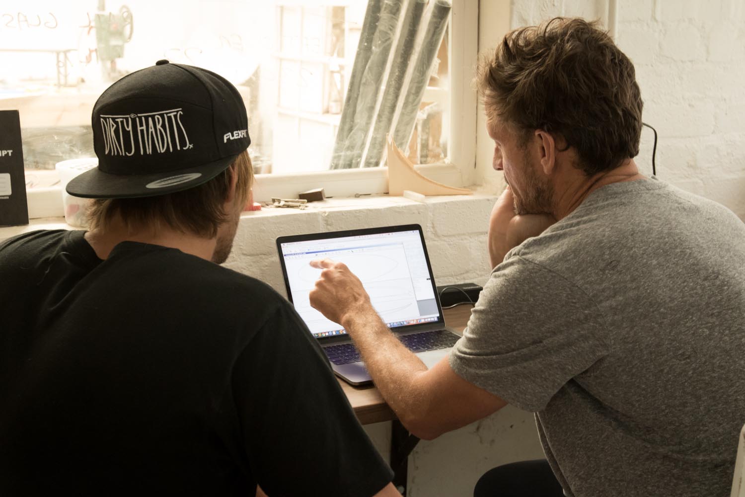 BEHIND THE DESIGN – THE AIRUSH SURF SERIES 8